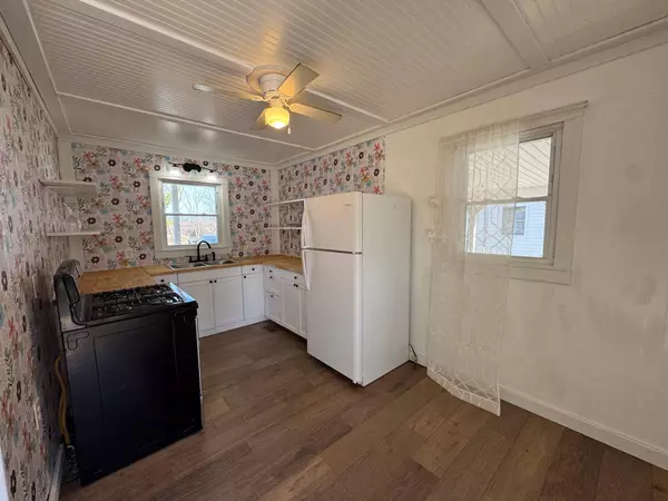 1446 W 6th Street, West Plains, MO 65775