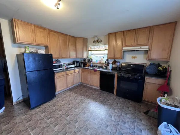 8435 S Gilbert Court, Chicago, IL 60620