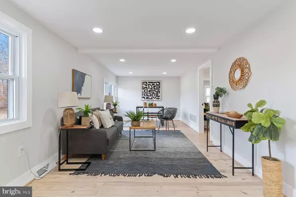 13853 BURNT STORE RD, Hughesville, MD 20637