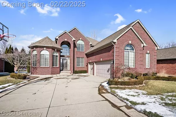 15729 TRAFALGAR Drive, Macomb, MI 48044