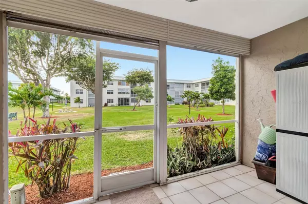 9856 MARINA BLVD #1315, Boca Raton, FL 33428