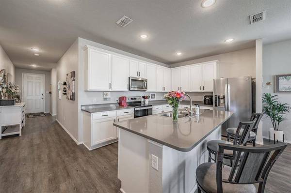 6352 Sloop Street, Fort Worth, TX 76179