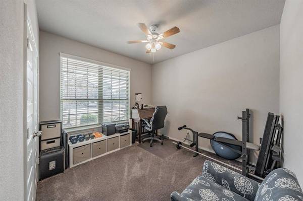 6352 Sloop Street, Fort Worth, TX 76179