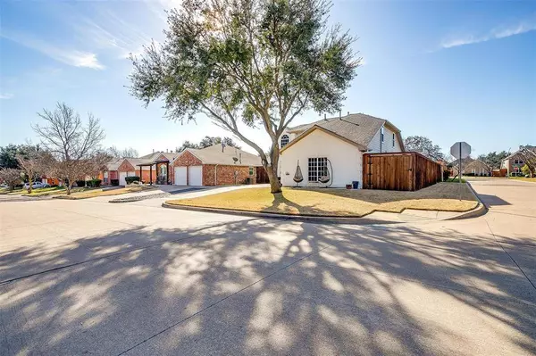 6813 Day Drive, Fort Worth, TX 76132