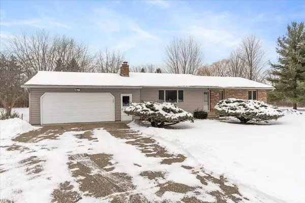 962 Wert RD, Hudson, WI 54016