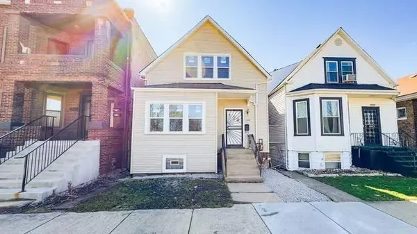 1345 W Marquette RD, Chicago, IL 60636