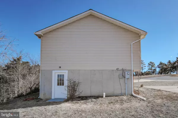 565 STONEWALL ST, Strasburg, VA 22657