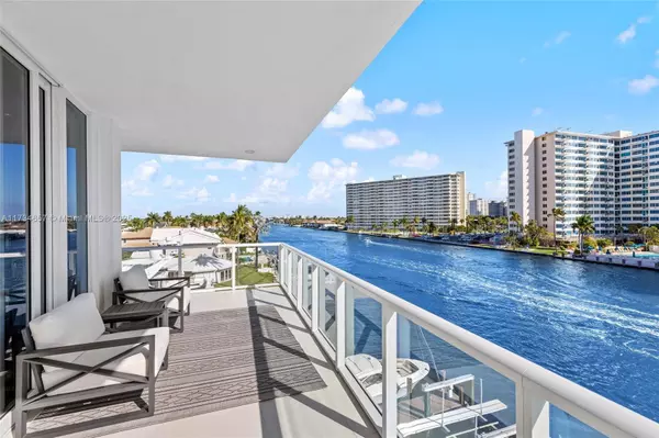 2895 NE 33rd Ct #4A, Fort Lauderdale, FL 33306