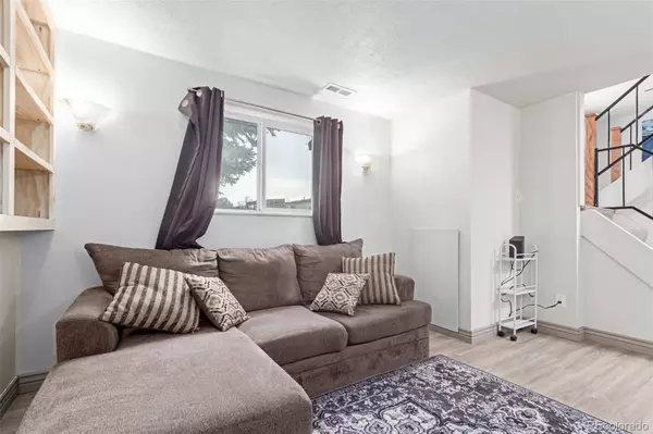 3089 S Winston ST, Aurora, CO 80013