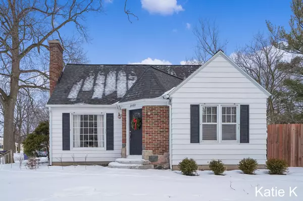 2101 Boston SE Street, Grand Rapids, MI 49506