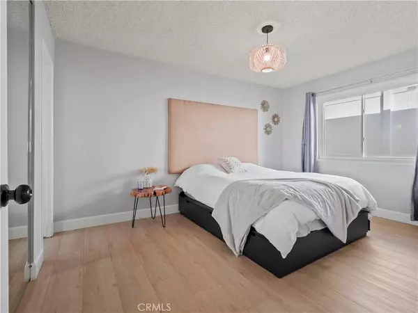 19854 Ermine ST, Canyon Country, CA 91351