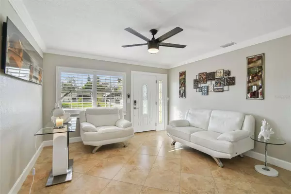 4931 MURRAY HILL DR, Tampa, FL 33615