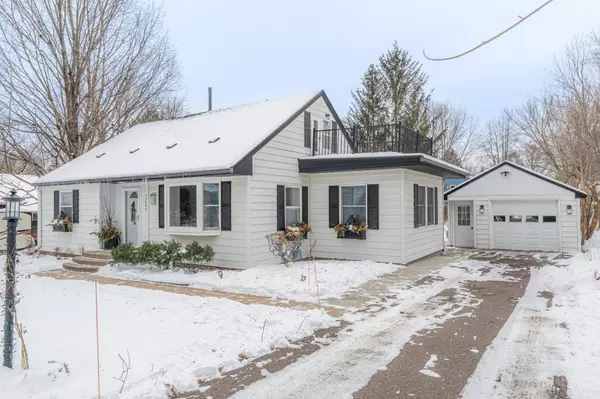 15083 Upper 63rd ST N, Oak Park Heights, MN 55082