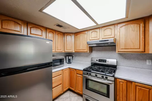 19013 N 18TH Avenue, Phoenix, AZ 85027