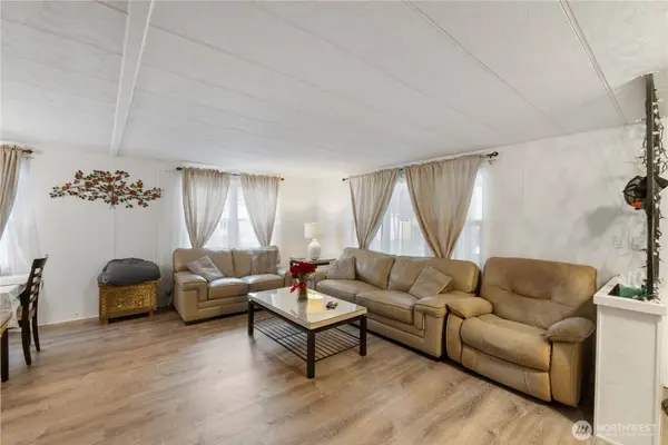 7910 58th AVE E #85, Puyallup, WA 98371