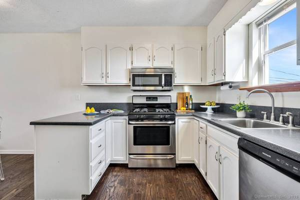 26 Poe Court #26, Fairfield, CT 06825