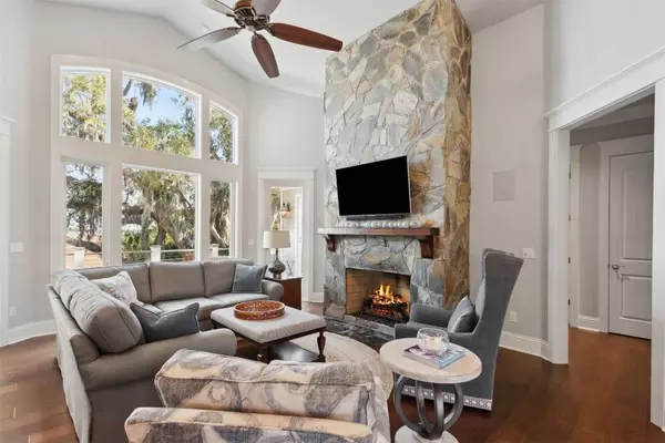 96300 SOAP CREEK Drive, Fernandina Beach, FL 32034