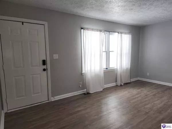 310 Village Drive, Elizabethtown, KY 42701