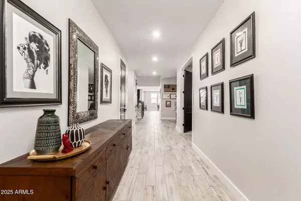 11679 W PARKWAY Lane, Avondale, AZ 85323