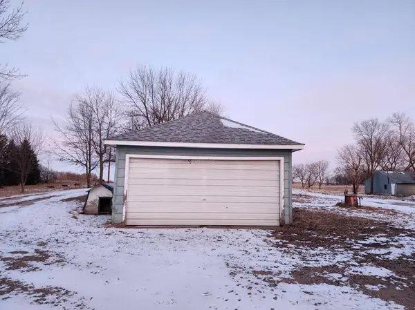 27454 425th LN, Arlington Twp, MN 55307