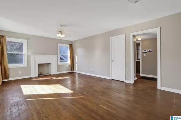 9048 BEL AIR DRIVE, Birmingham, AL 35206