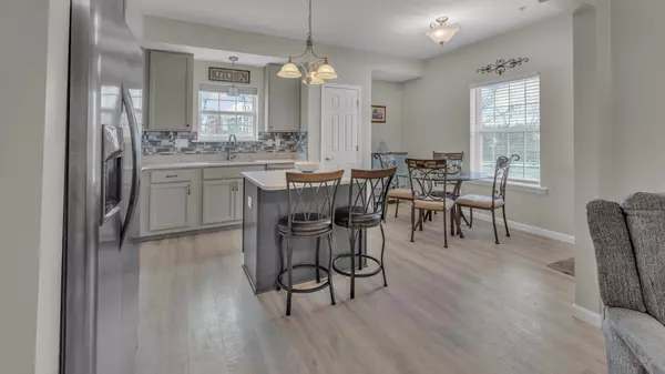 6 Monarch Trace Ct #101, Chesterfield, MO 63017-4620