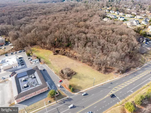 330 MARTER AVE, Moorestown, NJ 08057