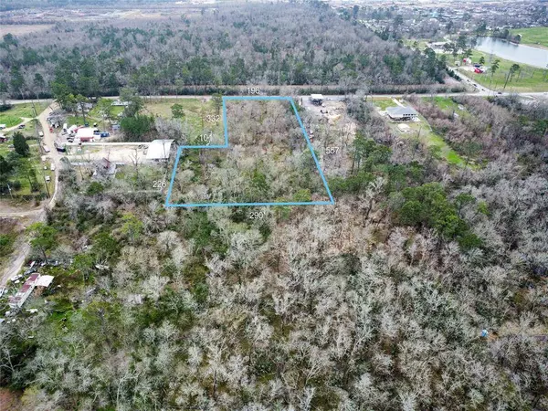 16608 Garrett RD, Houston, TX 77044