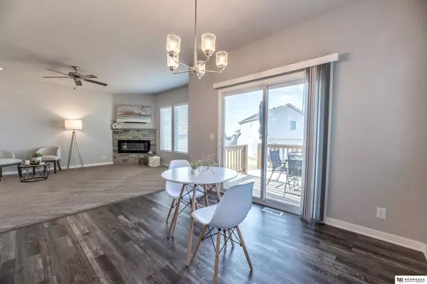 11107 Reynolds Street, Omaha, NE 68142