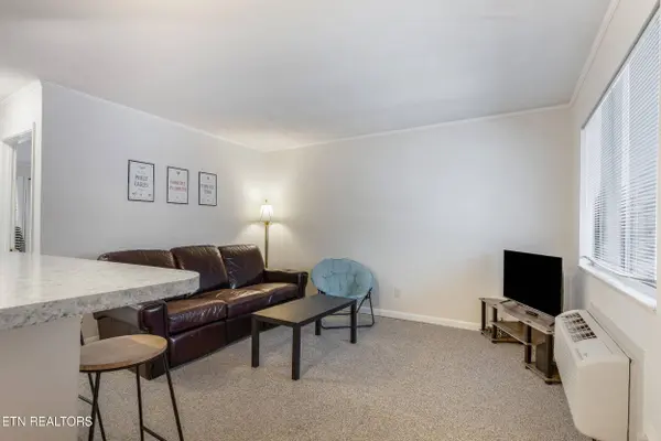 2755 Jersey Ave #C 402, Knoxville, TN 37919