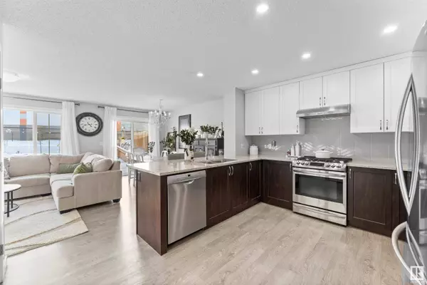 20939 95 AV NW, Edmonton, AB T5T 7J6