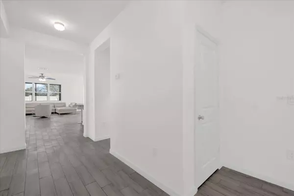 2993 IRISH PEACH DR, Winter Garden, FL 34787