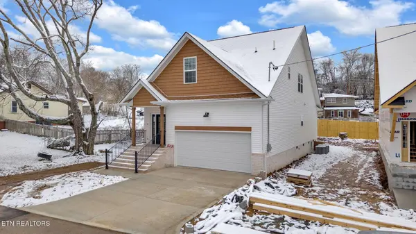 5413 Harris St, Knoxville, TN 37921