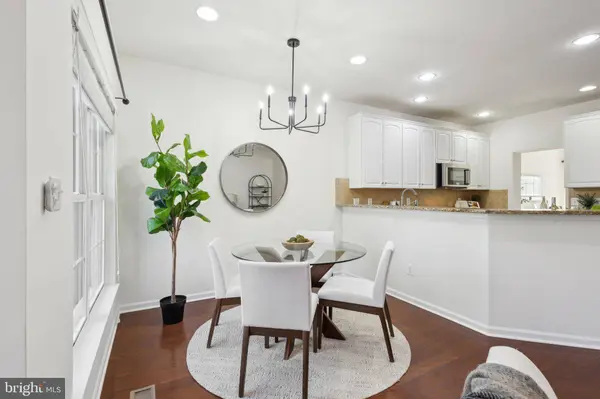 25153 FORTITUDE TER, Chantilly, VA 20152