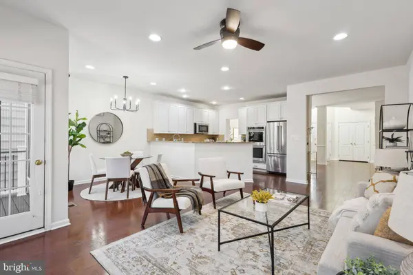 25153 FORTITUDE TER, Chantilly, VA 20152