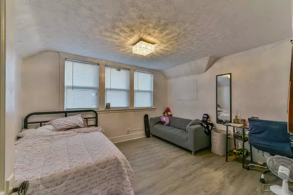 3420 Kinzie Ave, Racine, WI 53405