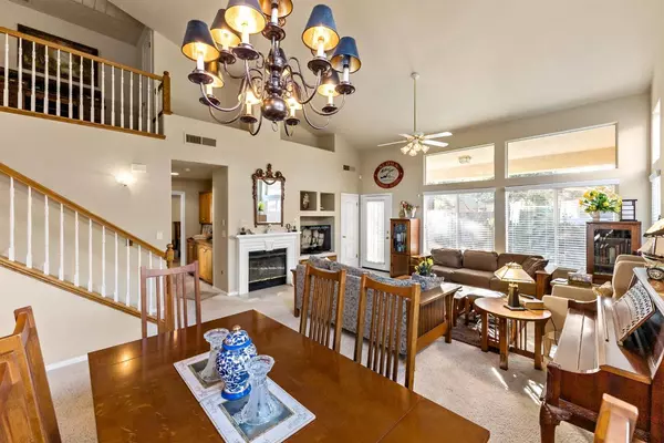 182 N Wathen AVE, Clovis, CA 93611