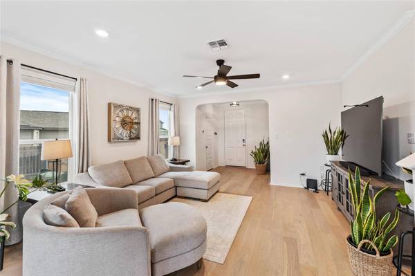 517 Barbary Coast CV, Jarrell, TX 76537