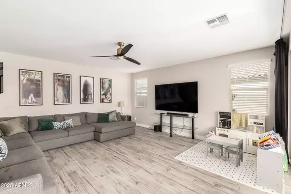 11679 W PARKWAY Lane, Avondale, AZ 85323