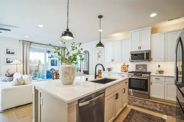 2955 N Pioneer Canyon DR, Ridgefield, WA 98642