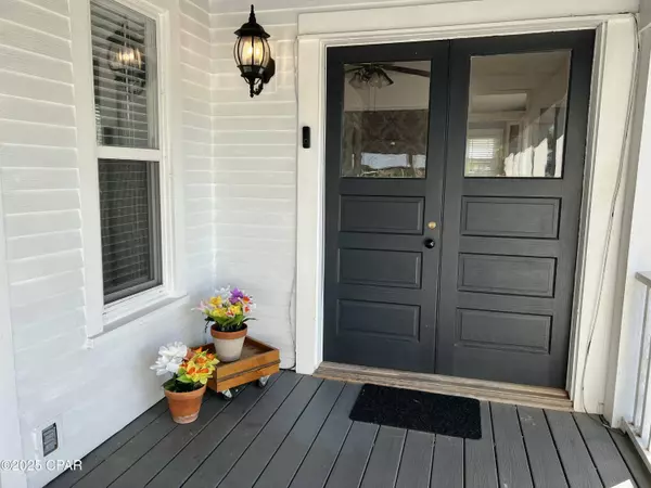 509 E 8th ST, Lynn Haven, FL 32444