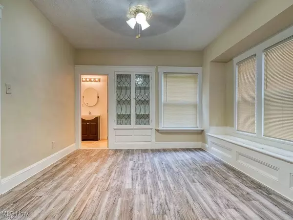 10729 Garfield AVE, Cleveland, OH 44108