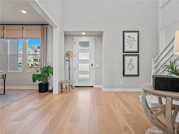 28609 Windbreak TER, Saugus, CA 91350