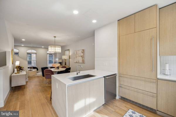 1309 E ST SE #36, Washington, DC 20003