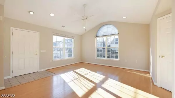 233 Chandler Ct, Hillsborough Twp., NJ 08844