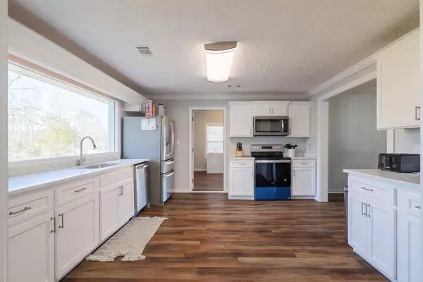 3037 Lonnie Grimsley Road, Adel, GA 31620