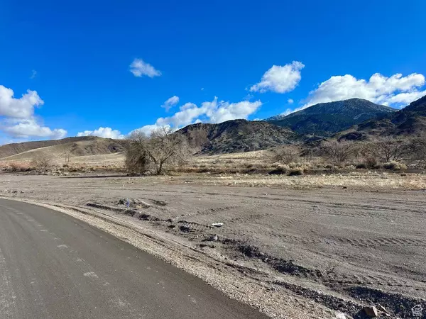 520 E 200 N #9, Monroe, UT 84754