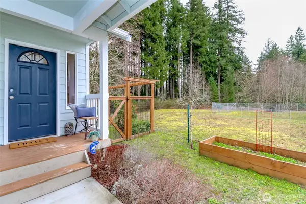 4611 NW Knute Anderson RD, Silverdale, WA 98383