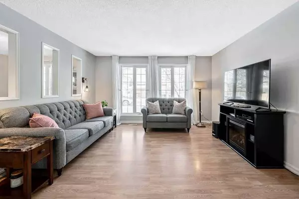 228 Faldale Close NE, Calgary, AB T3J 1V9