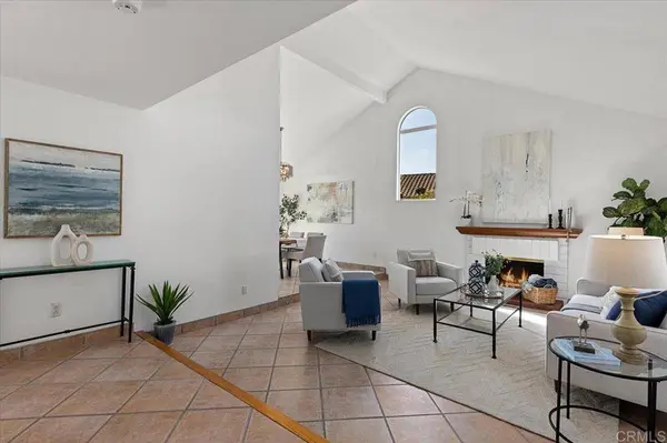 2111 Levante St, Carlsbad, CA 92009